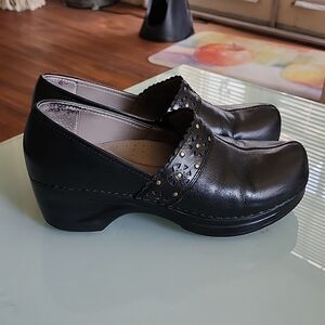 Sanita  Leather Clogs Size 42